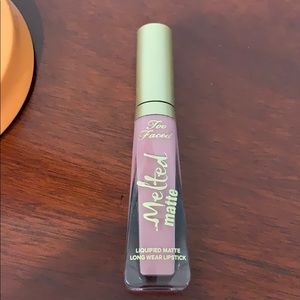 Too faced liquid lip in Queen B